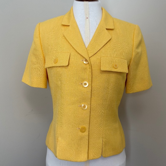 Le Suit Yellow Lenin Look Short Sleeve Blazer Sz 6 - Picture 1 of 8